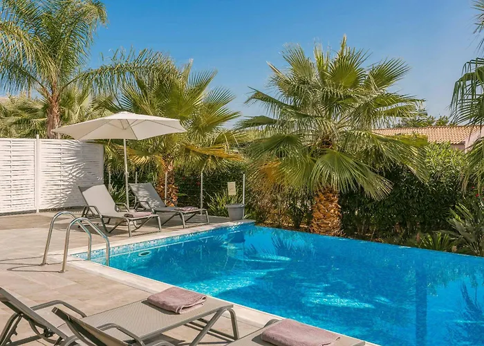 Starfish Skala Villa *